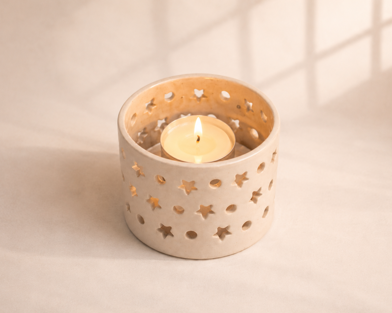 Starlight candle holder