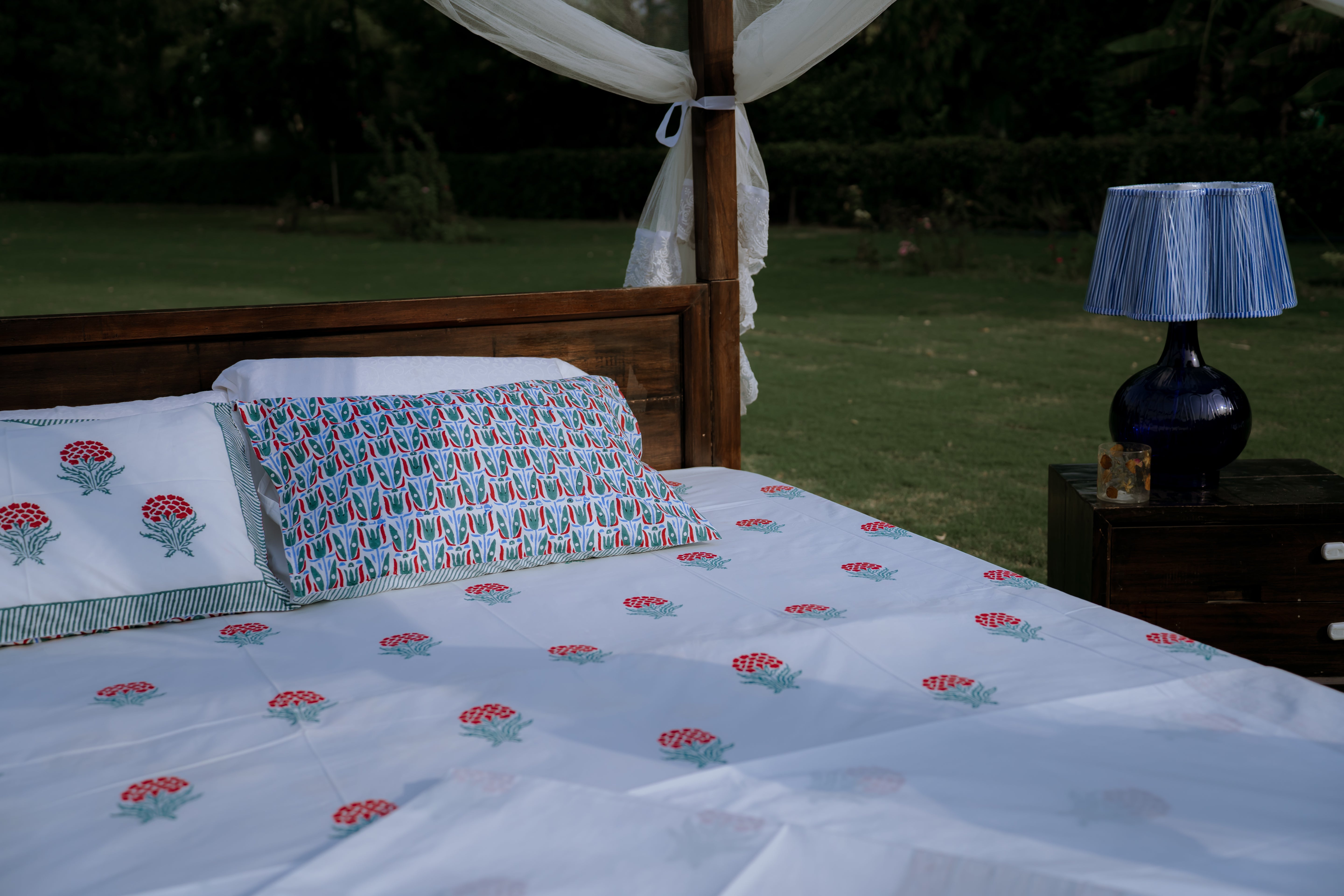 Tulip Tango Organic Cotton Bedsheet