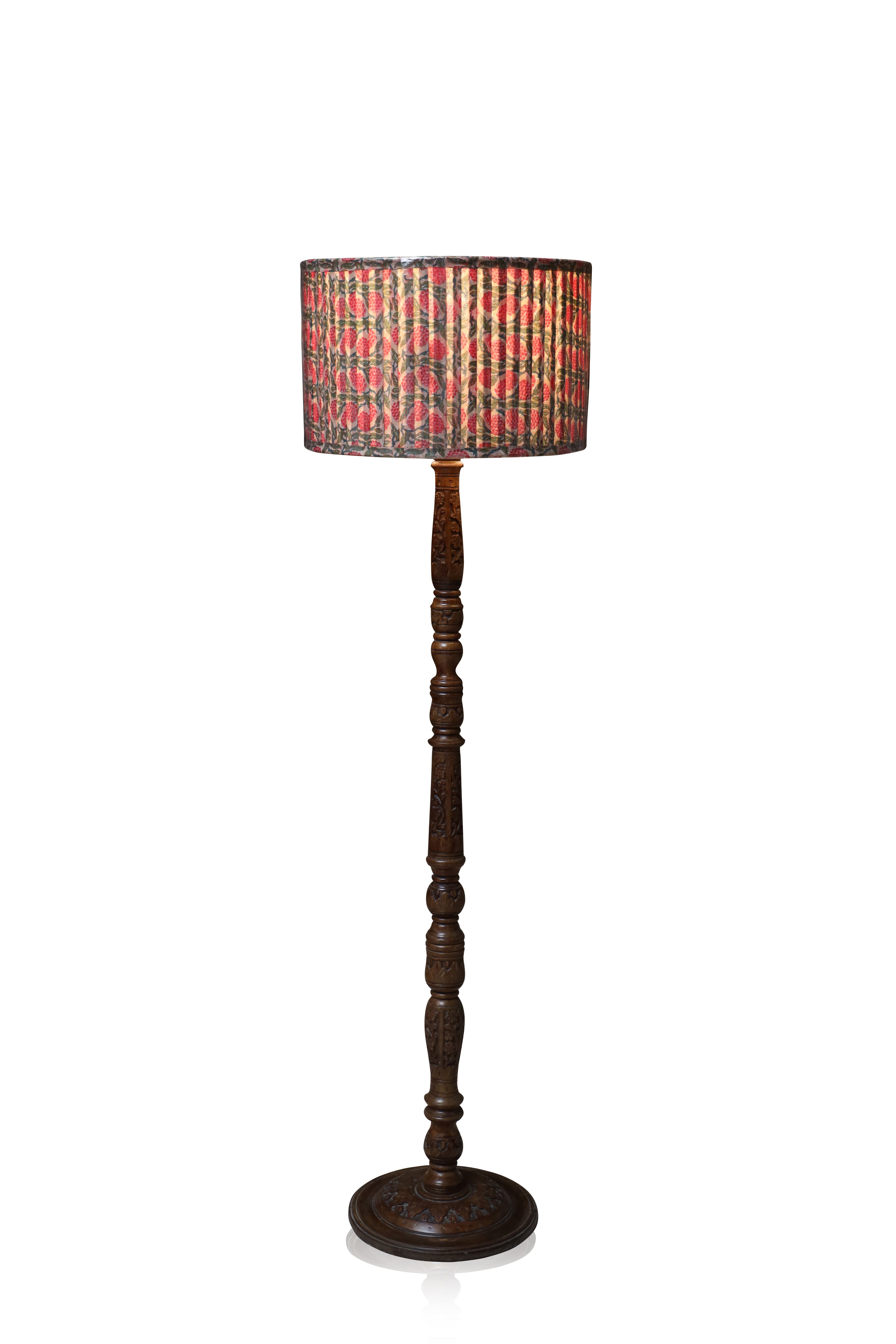 Rasberry Grove Pleated Shade