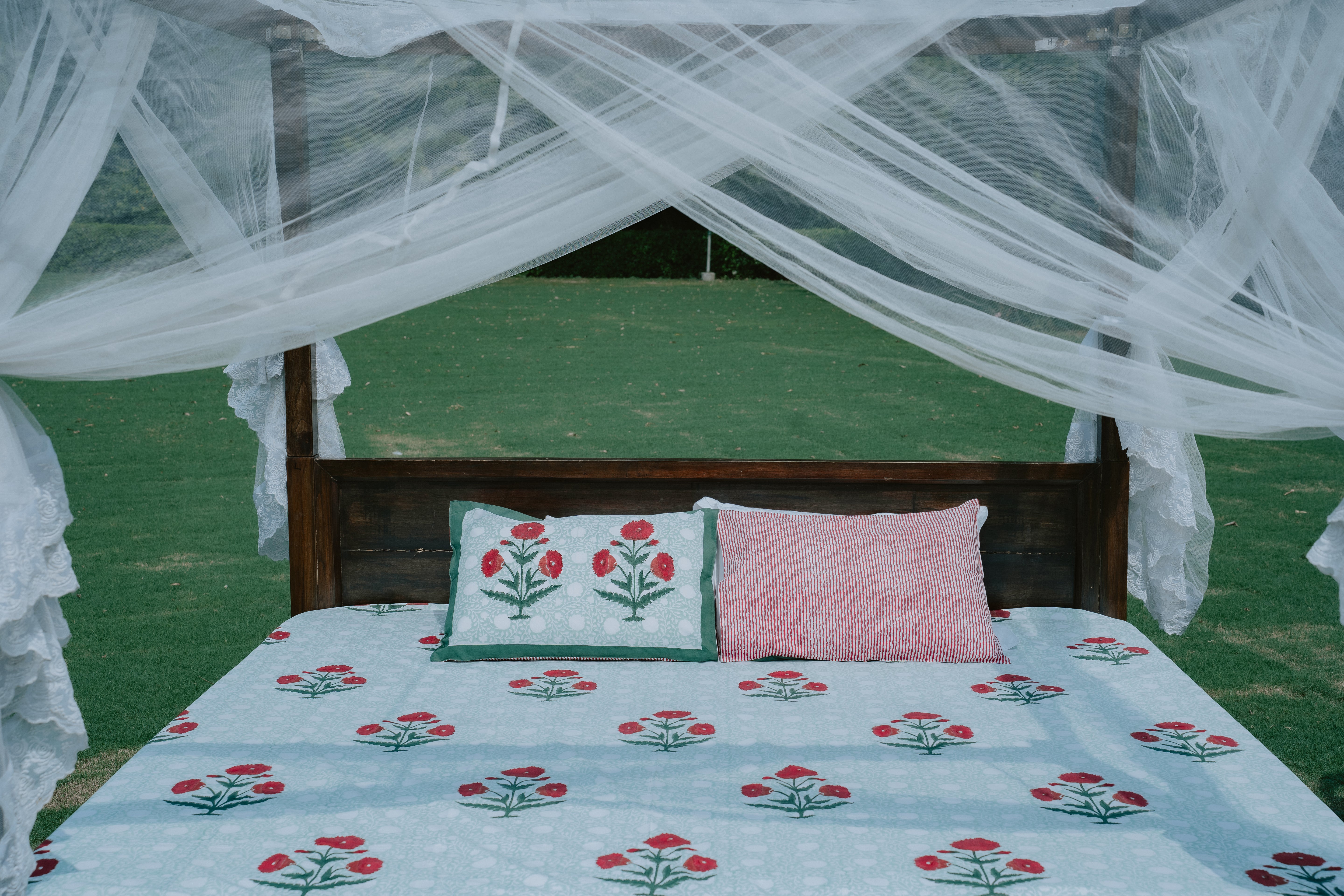 Crimson Grove Organic Cotton Bedsheet