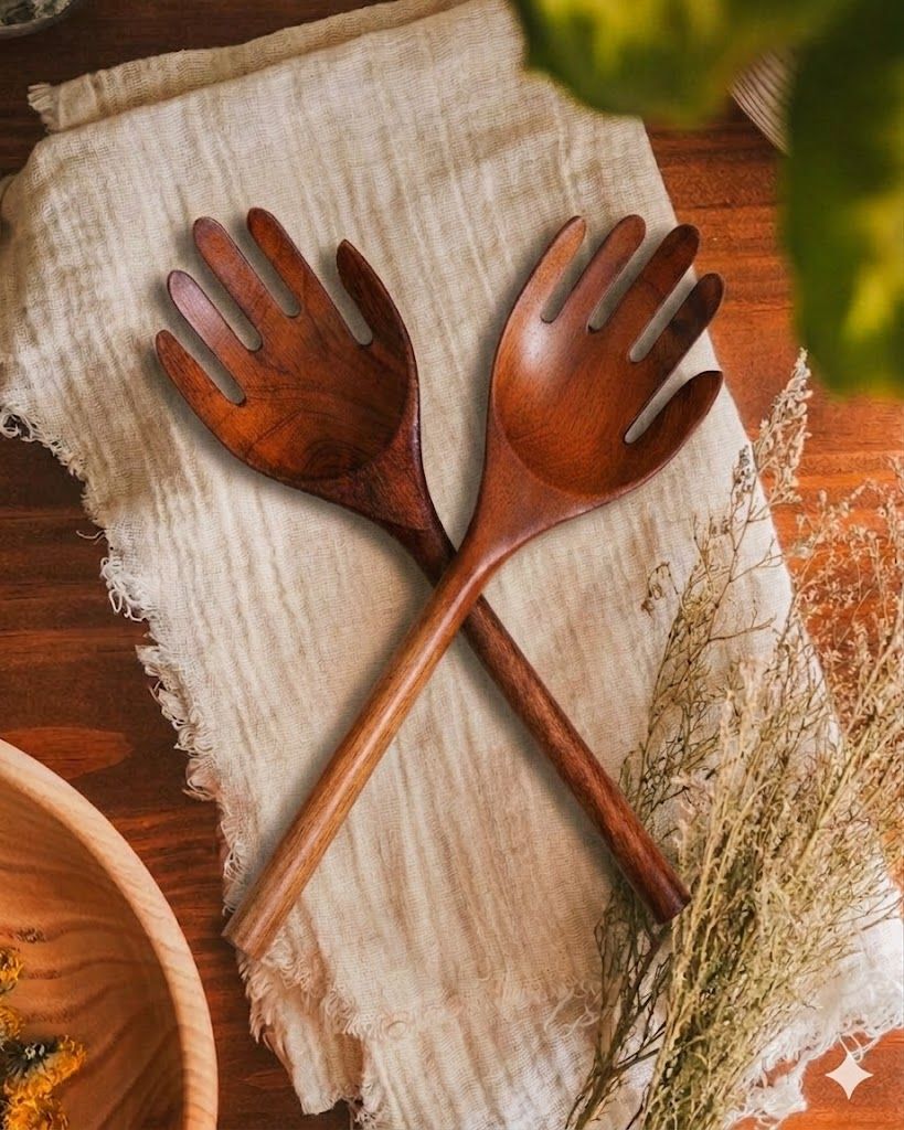 Hand Salad Servers